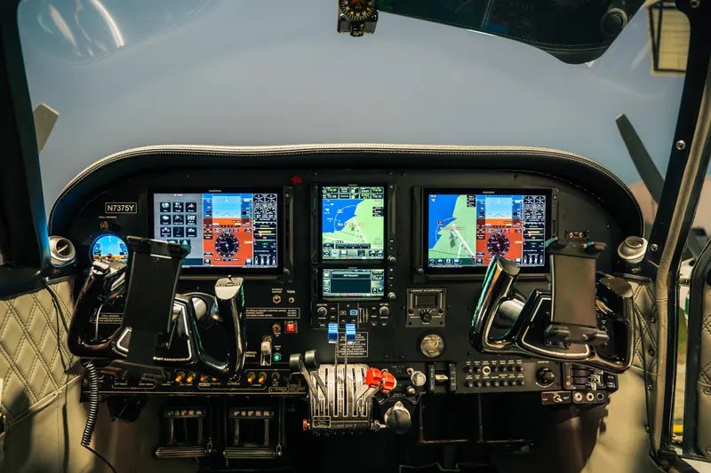 Piper Twin Comanche cockpit after interior detailing