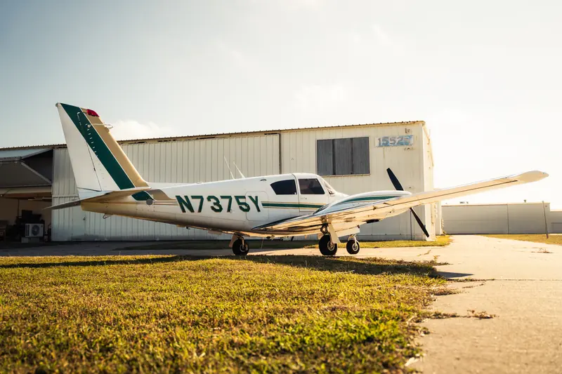 Piper Twin Comanche side profile after an exterior detail